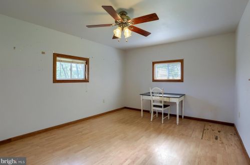 175 Church Rd, Carlisle PA  17015-9360 exterior