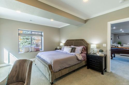 26525 Peakview Dr, Aurora CO 80016-6110 exterior