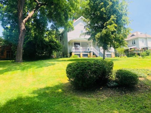 505 Buell Ave, Joliet, IL 60435-7090