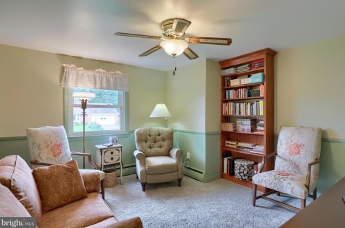 1631 Sunset Ave, Lancaster PA  17601-4355 exterior