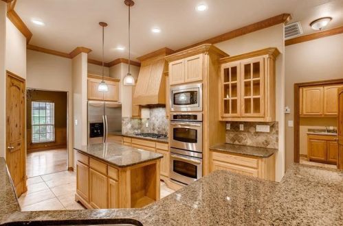 4260 Monroe Dr, Midlothian TX  76065-3763 exterior