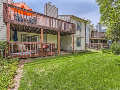 6041 Hinsdale Ave, Englewood CO  80112-1548 exterior