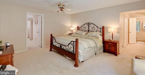 17501 New Hampshire Ave, Ashton MD  20861-9791 exterior