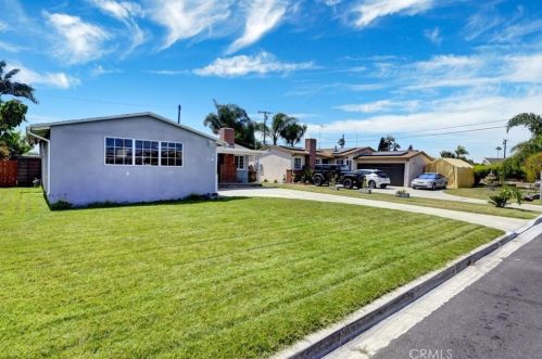 9671 Campus Dr, Anaheim CA  92804-3410 exterior