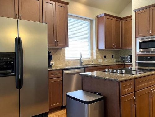 1916 Creole Dr, Austin TX  78727-3420 exterior