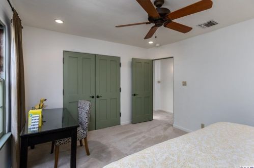 1932 Montecito Dr, Glendale CA  91208-1822 exterior