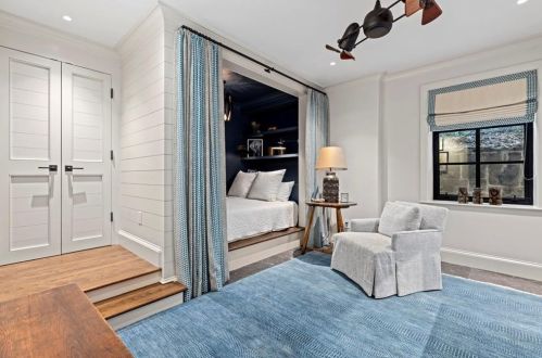 395 Beverly Rd, Atlanta GA  30309-2728 exterior