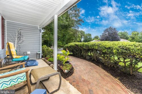 120 Piping Rock Dr, Silver Spring MD 20905-5863 exterior