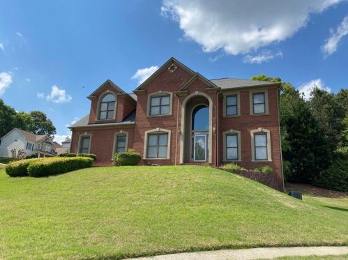 2949 Sunset View Cir, Suwanee, GA 30024-3585