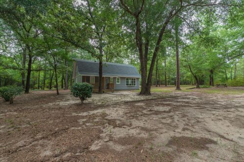 257 Dogwood Dr, Barnwell, SC 29812-6734