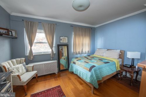 1413 Juniper St, Philadelphia PA  19147-4924 exterior