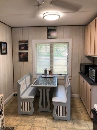 14 Strawberry Point Dr, Andover NJ  07821-3702 exterior