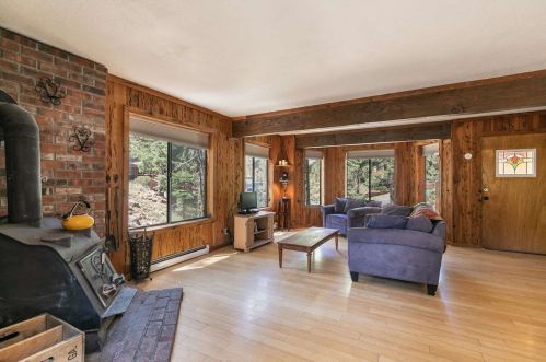 11782 Silverfir Cir, Truckee CA  96161-3216 exterior