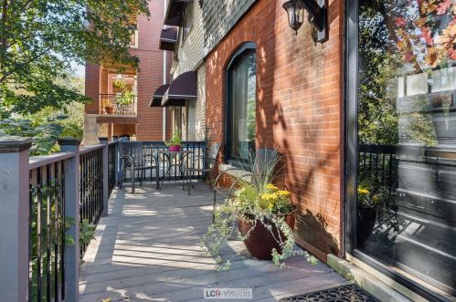 922 Cuyler Ave, Chicago, IL 60613-2115