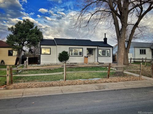 1956 Lansing St, Denver CO  80010-2524 exterior