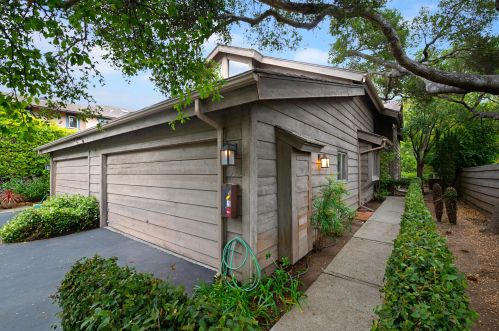 1515 Valley Rd, Santa Barbara, CA 93108-1246