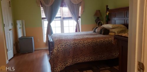 6710 Sunset Vly Cir, Rex GA 30273-2202 exterior