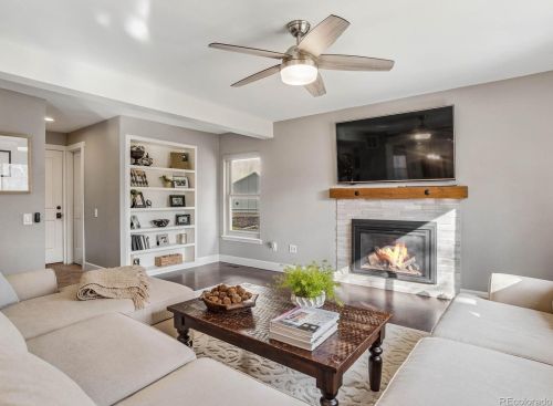 7557 Willow Cir, Englewood CO  80112-2761 exterior