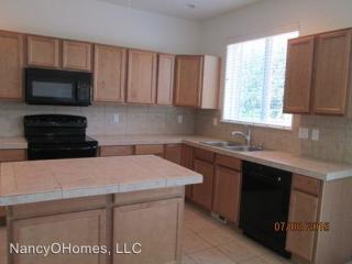 1365 42nd St, Washougal WA  98671-8618 exterior