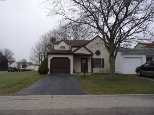 2403 Bridgewater Dr, Bull Valley, IL 60098-9273
