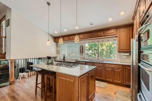 8224 Niagara Ct, Englewood CO 80112-1011 exterior