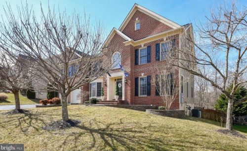 3333 Dondis Creek Dr, Triangle, VA 22172-2089
