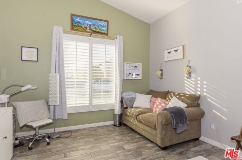 44034 Marbella St, Lancaster CA 93536-6856 exterior