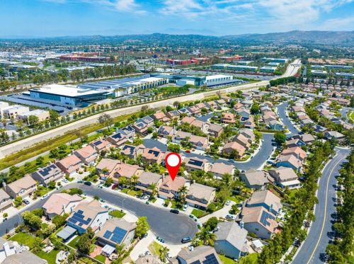 7 Rhode Is, Irvine CA  92606-1755 exterior