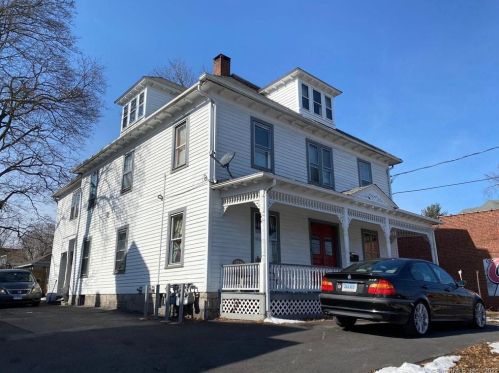 218 Main St, Torrington CT  06790-5440 exterior