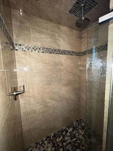 5909 Bowling Dr, Fort Worth TX  76148-3503 exterior