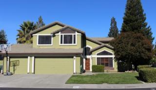 185 Saybrook Ave, Vacaville, CA 95687-4130