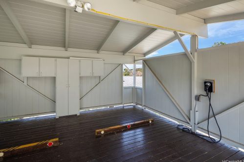 1632 Halekoa Pl, Honolulu HI 96821-1128 exterior