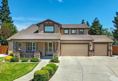 4400 Crestmont Way, Modesto, CA 95356-9343