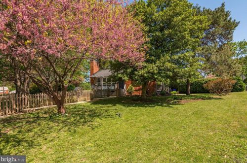 10401 Haywood Dr, Silver Spring, MD 20902-4947