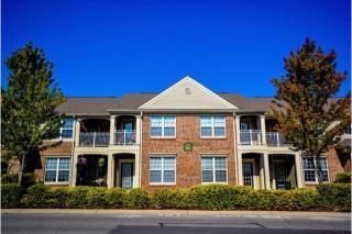 1070 Cobblestone Dr, Indianapolis IN  46234-4007 exterior