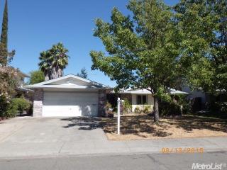4656 Oakbough Way, Carmichael, CA 95608-1167