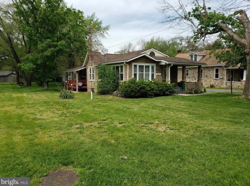 1010 Harrisburg Pike, Carlisle PA  17013-1615 exterior