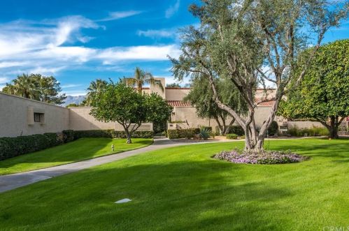 111 Mission Hills Dr, Rancho Mirage, CA 92270-1477