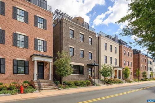 1055 Water St, Charlottesville, VA 22902