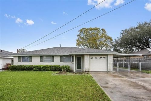 117 Pi St, Belle Chasse, LA 70037-1413