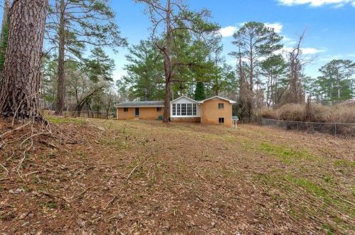 2285 Enon Rd, Atlanta GA  30349-1282 exterior