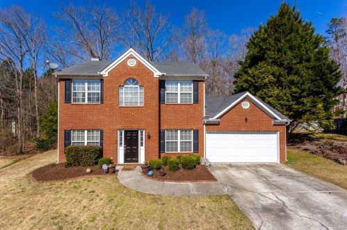 828 Pond View Ct, Buford, GA 30518-8443
