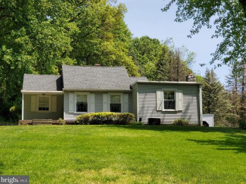 1837 Alpine Rd, York, PA 17315-2148