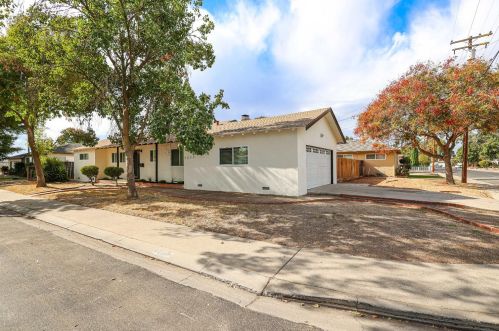 1217 Lauralee Ct, Modesto, CA 95350-4745