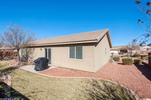 2139 1465, Saint George UT 84770-6788 exterior