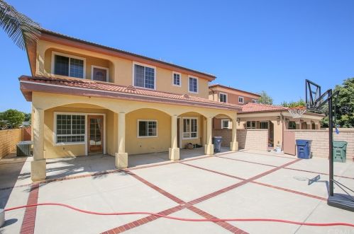 10288 Circulo De Juarez, Santa Ana, CA 92708-3791