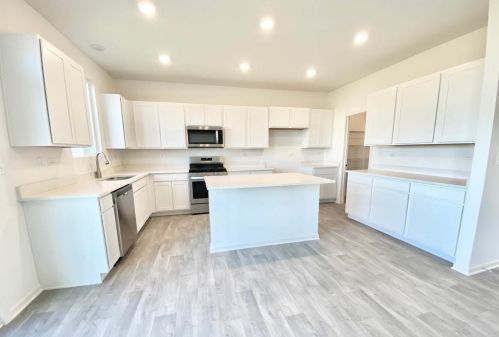 2494 Fairview Cir, Bull Valley, IL 60098-7027
