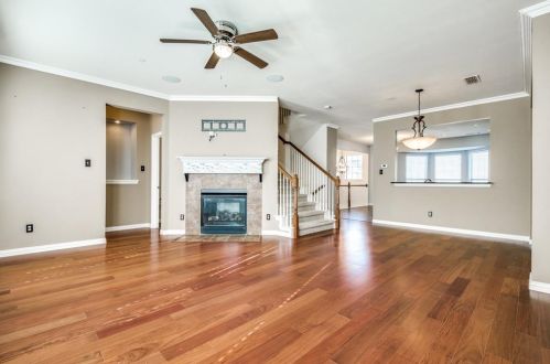 1558 Biltmore Ln, Irving TX  75063-3503 exterior
