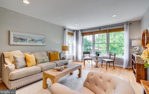 2218 Osborn Dr, Silver Spring MD 20910-1323 exterior