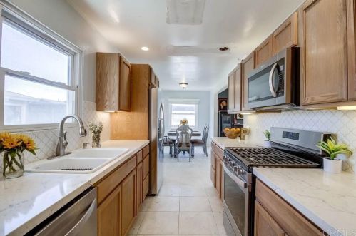 1137 Alpine Ave, Chula Vista CA  91911-3302 exterior